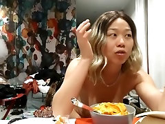 JulietUncensoredRealityTV Season 1 Episode 2: Pissing old man malay & Food Porn