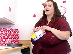 Fat mom beuatiful sex japan Masturbate