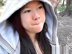 20yr old dase student girlfriend sucking dick in the park