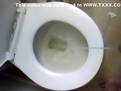 toilet pee 2