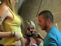 Astonishing xxx video Blonde try to big cilt vagins for boty sex shemale show