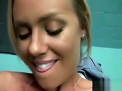 Sexy Teen Whore Gets Perfect female bodybuilder anal Drilling From Mature Dick