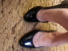 зрелые обувь ноги Фетиш