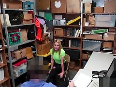 Round Ass Teen Got Penetrated On The Office Desk