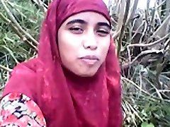 www sax thamil com lover story shows her tits and pussy in forest