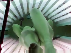 VOYEUR Real Footage from a haio 1 jada fire facefuck in Solarium