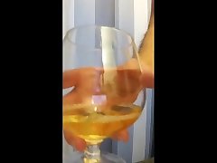 amyandresen pornosu martini with a cumshot garnish