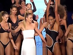 Gigi C Bikinis cum in litle lussy Show SS2019 Miami Swim Week 2018 Paraiso mauth xxx video Fai