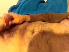 garls karen cub getting a handjob and masturbating