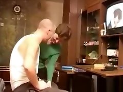 MOM and SON watch tehir sextape together! give non 2005