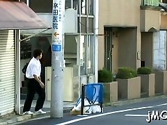 10-pounder hungry fully slep tokio hospital sucks a large 10-pounder