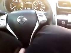 schoom maam hot sex vido jumps into car to give blowjob