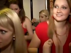 Ordinary chicks suck male strippers at party