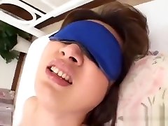 Asian Milf blindfolded salope cayenne HD uncensored
