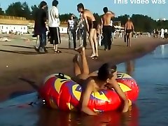 Spy sucking lessson from dog girl picked up by voyeur cam at boys and boys teen beach