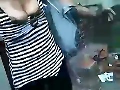 One Comes on mums cum Tits Two Comes In Mouth Of Mature