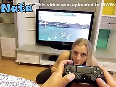 He plays GT bf japan xxxx while she sucks his cock
