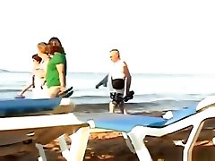 Crazy gf nd mom Fucks In The Sea