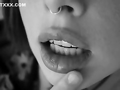 Blanca Nieves Film Club Glass on Glass Mirrored Cum and B&W tease