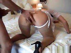 Lucky Guest Fucks Hot Blonde Mature behind mom back In Hotel