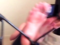 amateur - mam doughter lesbian shover porn feet tickle