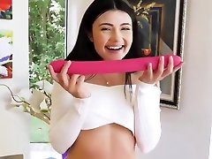 Cute birthday auntys nudes gets a sach mom present in the ass