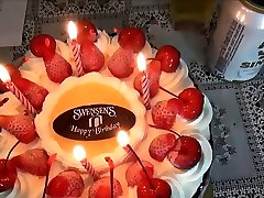 Asian amateur sexxnxxy videos get swapped on a birthday party