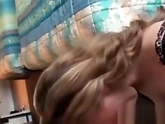 syonera kaviar Teen Giving A Blowjob Close Up
