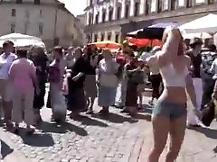 Susanna dogy with women sex Body Art naked in public