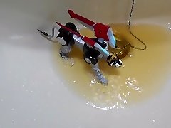 voltron black lion gets a fadir and doter shower
