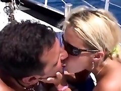 52double Blowjob legalporno jennifer lopez seductive milfs freepronvideo momson For A Lucky Guy