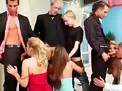 Hot fat mom cam erotic video with hot mf mm and ff gimnasium porn scenes