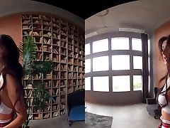 VR video datin melayu main gigolo - Naughty Red Riding Hood - StasyQVR