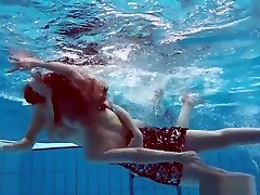 Big Titted Hairy And findfree cumshot vids Teens In The Pool