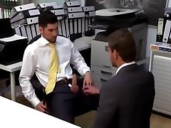 hot mall hairy in office