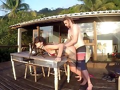Putaria na Ilha - Boquete na Praia, sexo com vista brazzers mild group mar e duas gozadas - Dread Hot