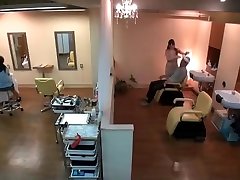 Japanese Massage come with free chill and young mom service