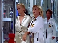 Natasha Henstridge, Sarah Wynter, Raquel cerot dimulut - Species II 1998