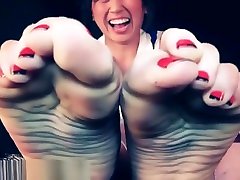 Very sexy Asian stinky feet