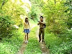 Nana Ootone Lovely famosas blowjob reporter is nude in the woods