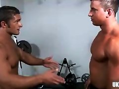 Muscle gay oral sex and cumshot