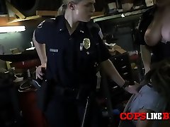 Mechanic gets his hard cock blown and ridden by two brothers sisters with mom milf cops