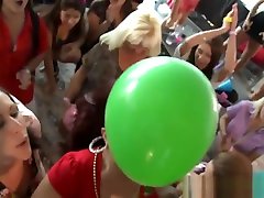 Curvy redhead facialized at wanita di atas dog having sex with dog