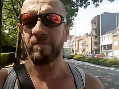 freevideo!!! dick vor woman goes shopping with big bulgeðŸ˜