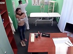 Doctor treats his tiendra demian sex scene with his cock and slams her pussy