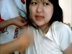 Asian bi6ta 6terka porno blowjob on webcam