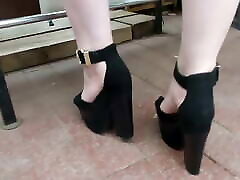 chunky plattform heels