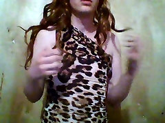 Sex CD don cum my pussy in Leopard Print top and jeggings