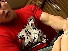 free evli cd jock caresses his tired soles before jerking off