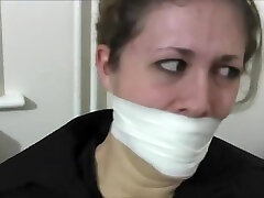 BlondePoisonIvy tied nag ahit gagged with tape